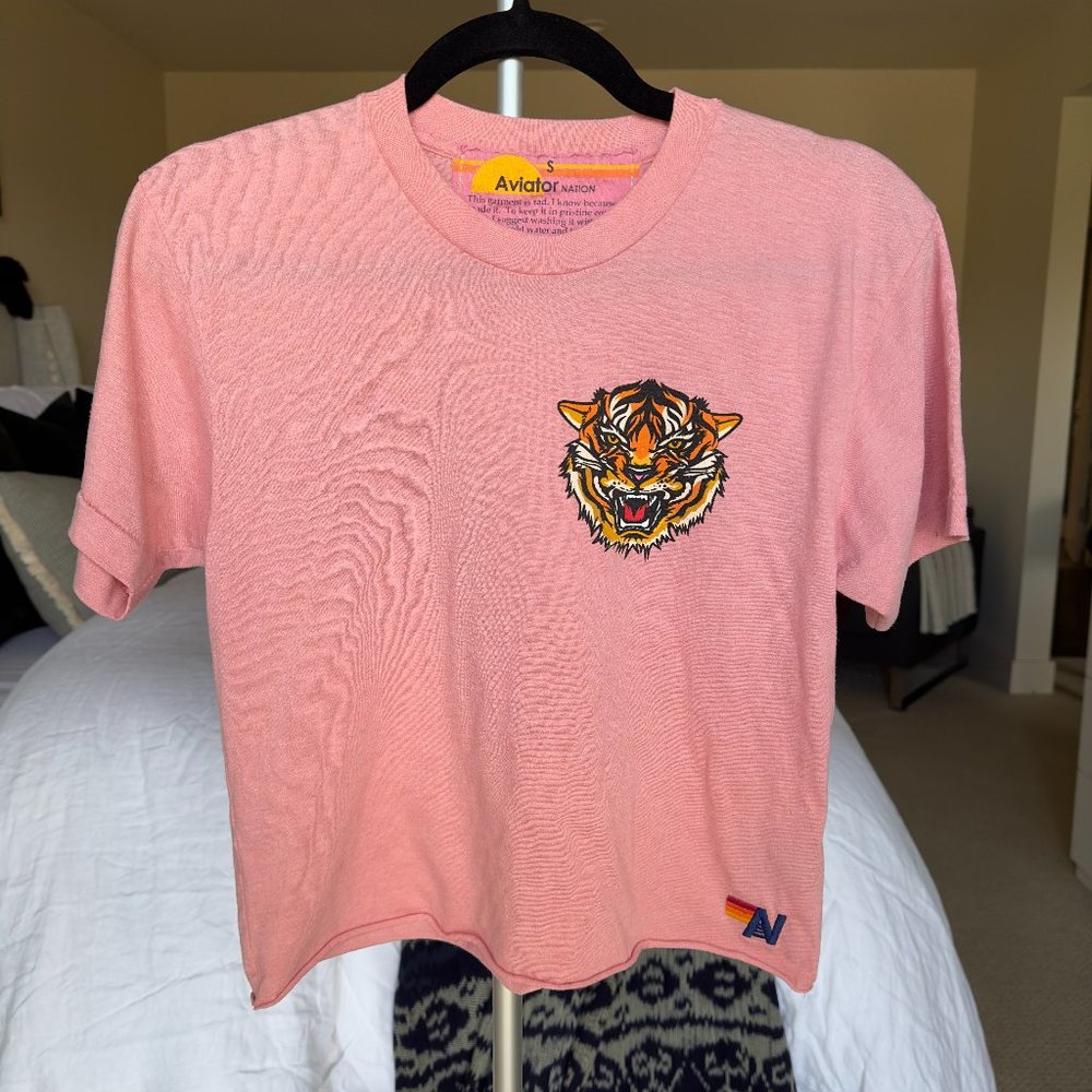 AVIATOR NATION Tiger Graphic Boyfriend Tee - Petal Size Small